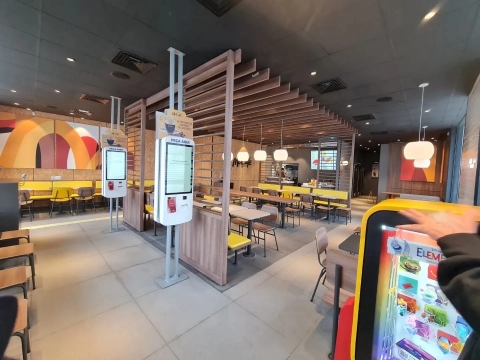 McDonald's Rio das Ostras 02